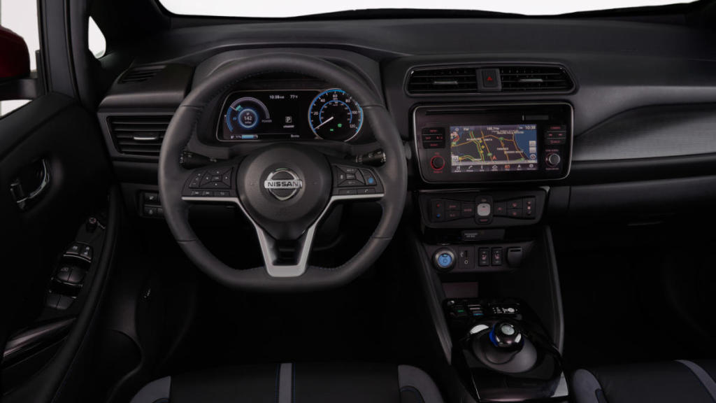 Nissan Leaf interior