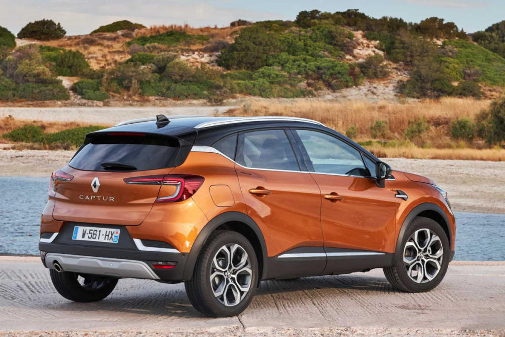 Renault Captur 2020 trasera