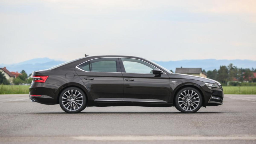 Skoda Superb 2020