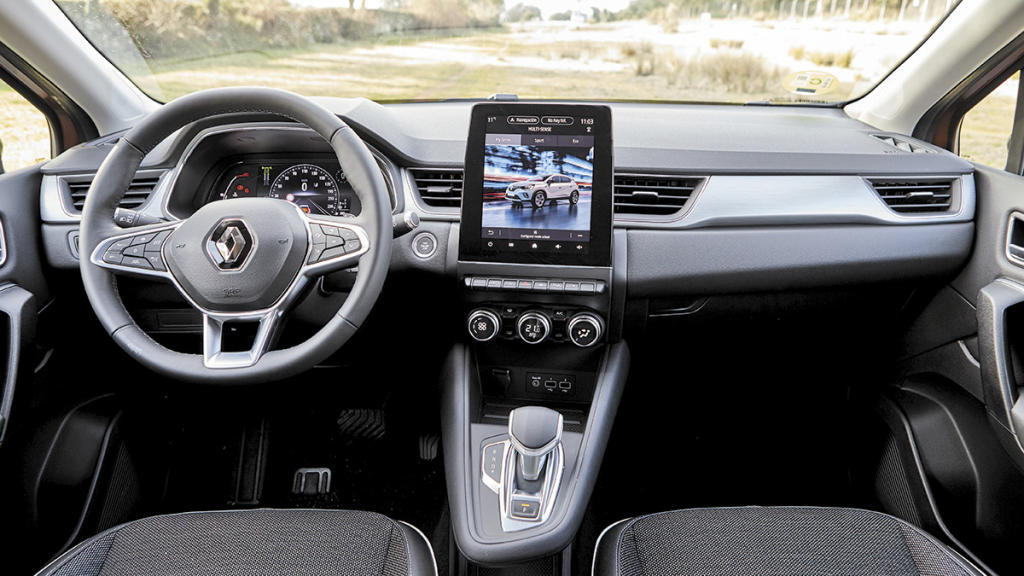 Renault Captur interior 2020