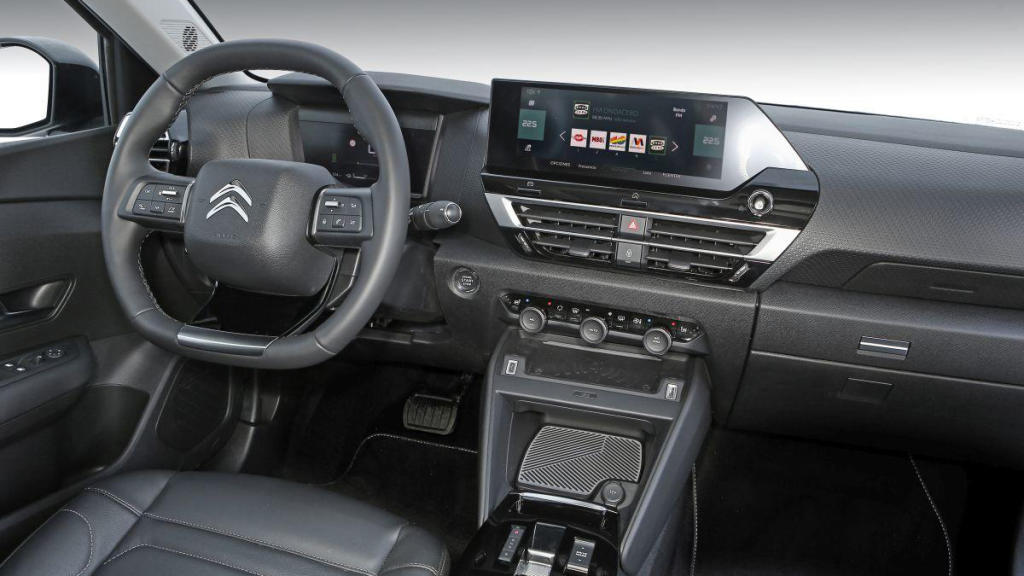 Citroën C4 2020 interior