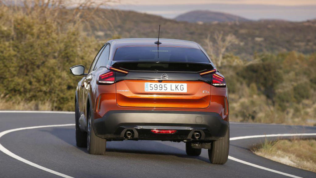 Citroën C4 2021 trasera