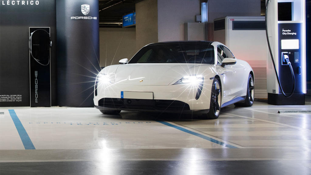 Porsche Taycan