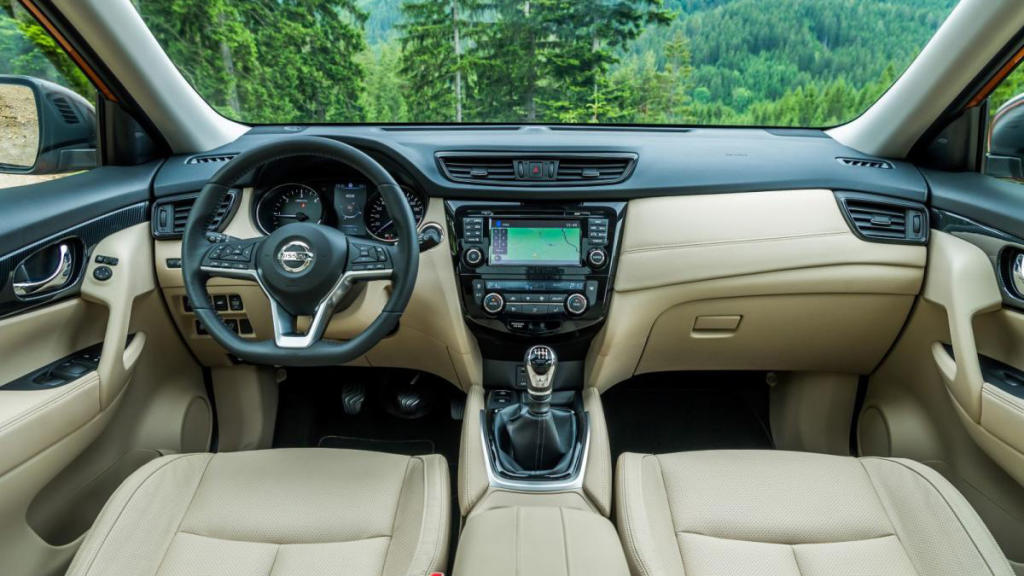 Nissan qashqai interior