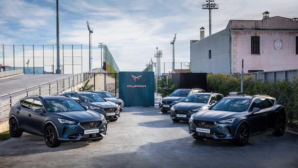 fc barcelona players dive into the cupra world and customise their own cars 06 hq