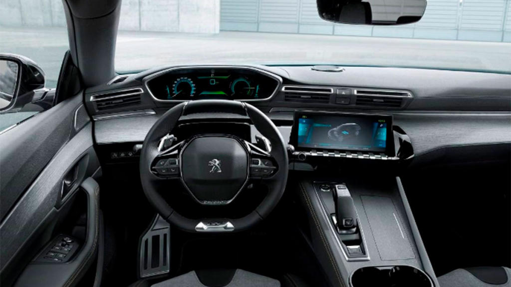 Peugeot 508 SW Hybrid interior