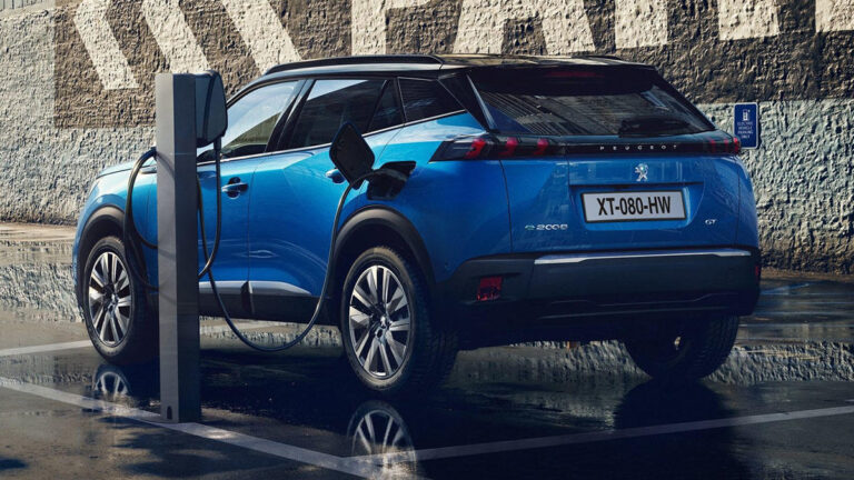 peugeot 2008 55g 8 g