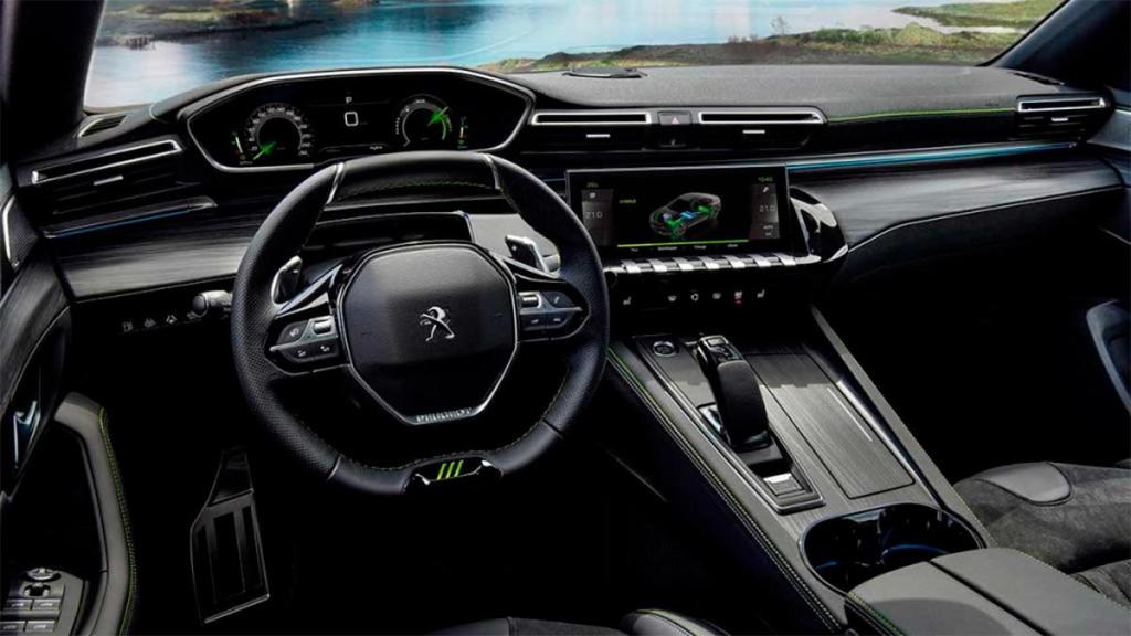 Peugeot 508 PSE interior