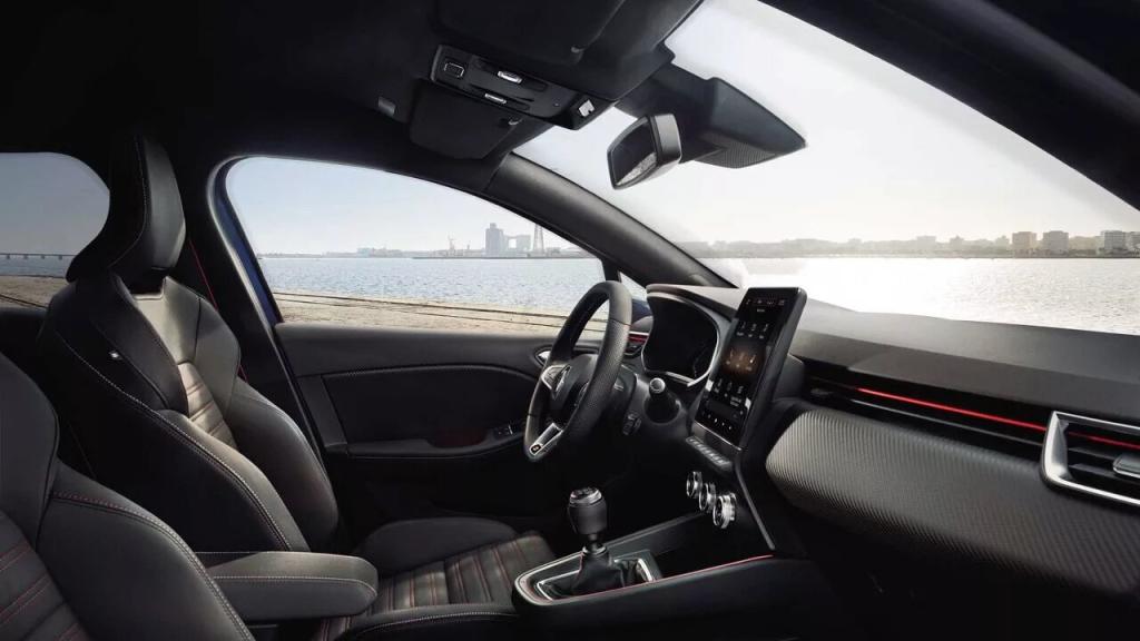 Renault Clio 2021 interior