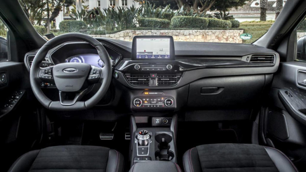 Ford Kuga 2021 interior