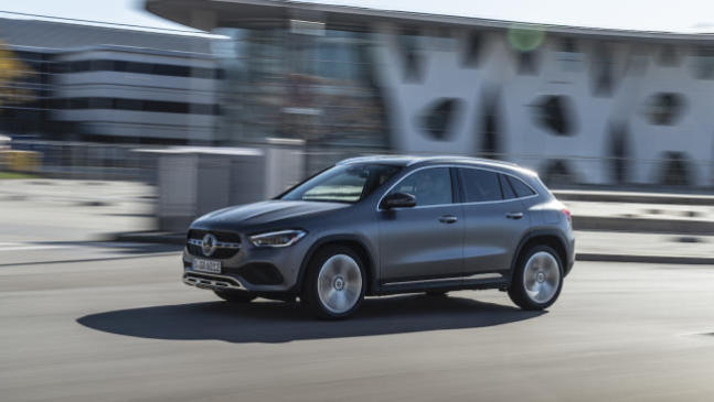 Fotos: primera prueba del Mercedes GLA 200