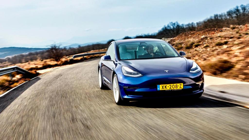 Tesla Model 3 Long Range