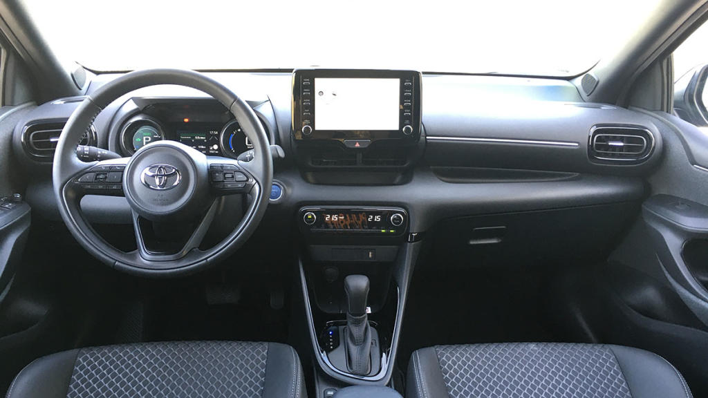 Toytoa Yaris 2021 interior