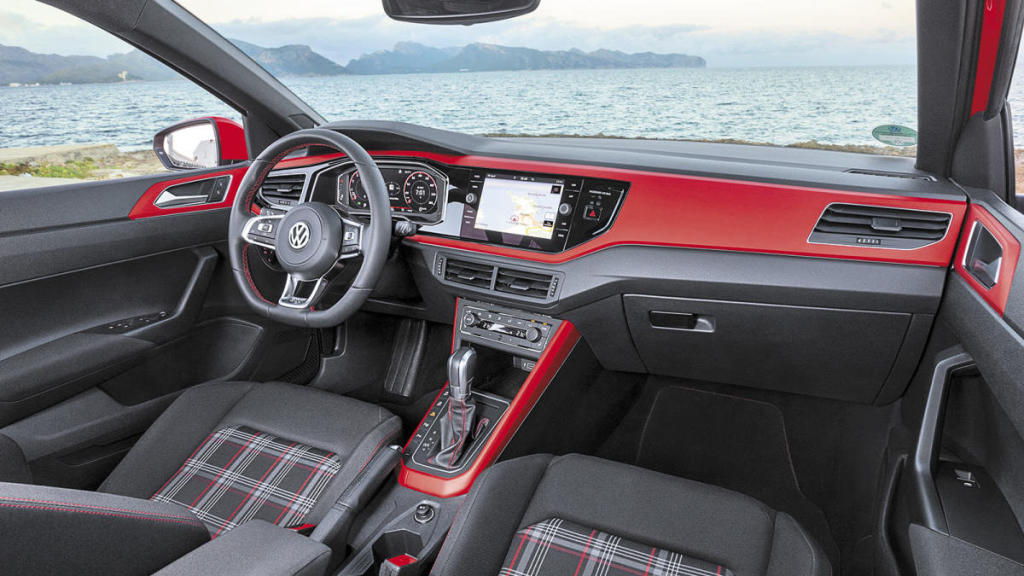 Volkswagen Polo 2021 interior