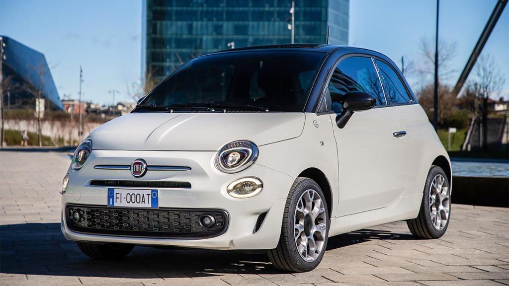 Fiat 500 Hey Google