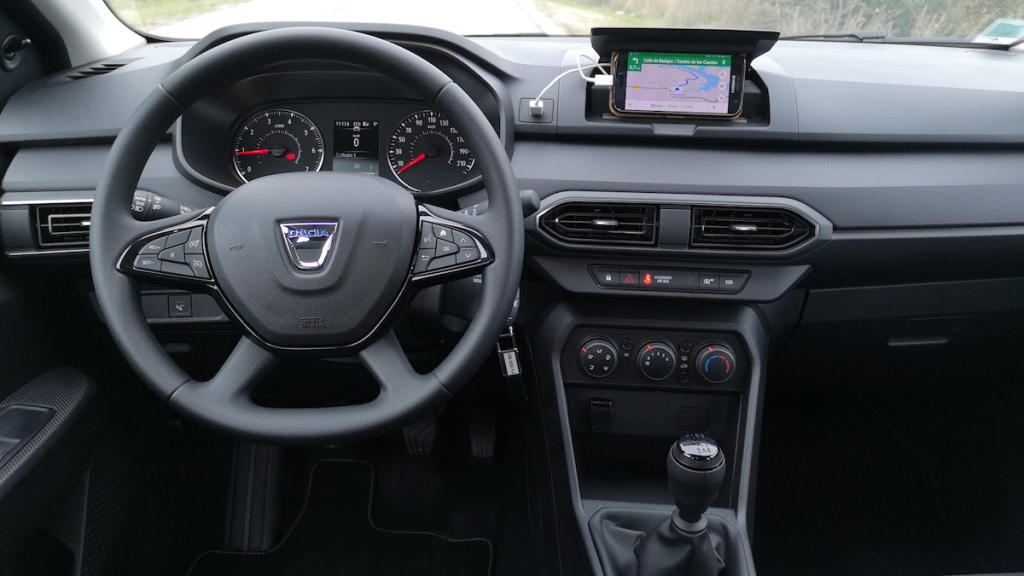 Dacia Sandero interior