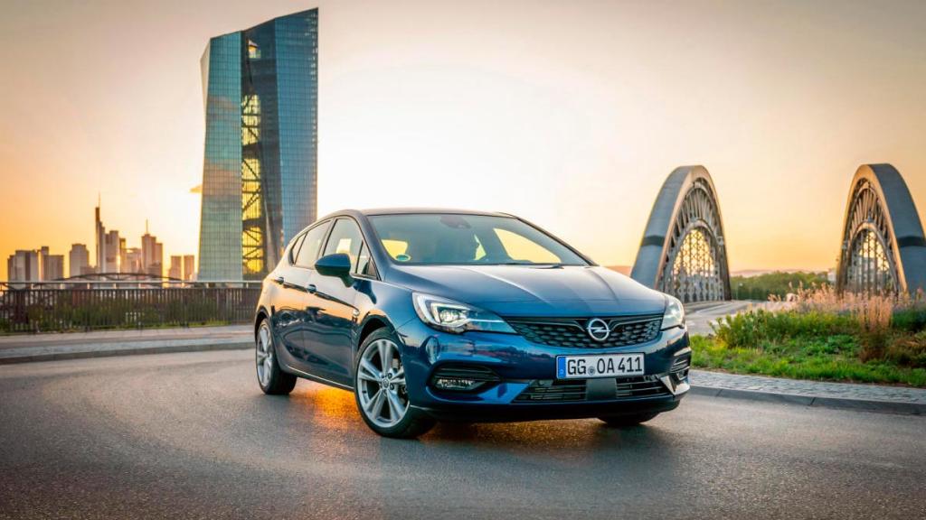 Opel Astra 2021