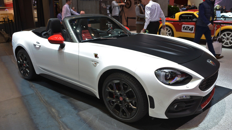 01 fiat 124 spider abarth geneva