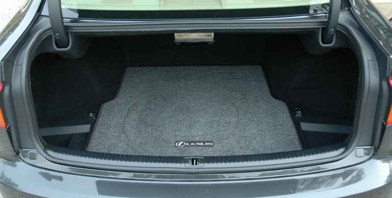 2012 09 23 IMG 2012 09 23 155243 maletero lexus ok