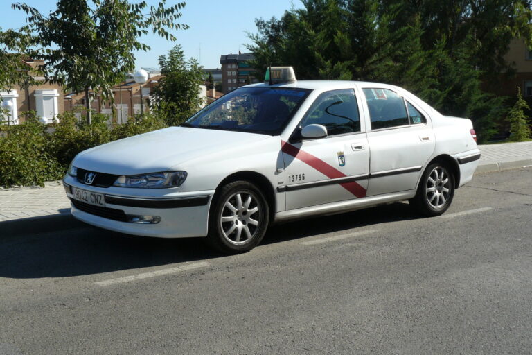 2012 10 30 IMG 2012 10 30 170414 taxi scaled 1