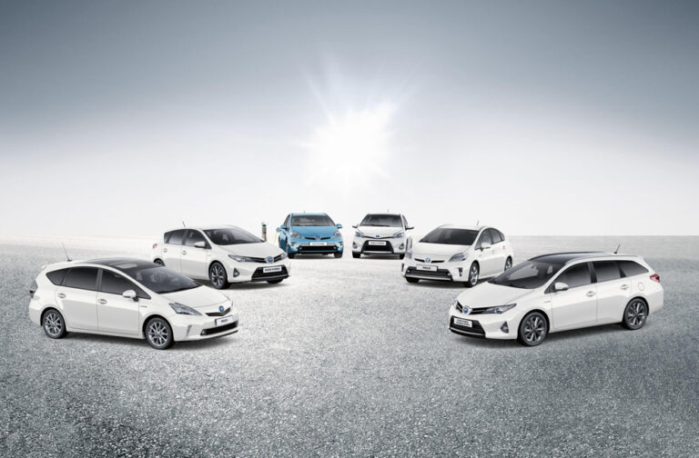 2013toyotahybridrange 1