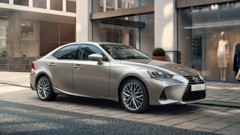 2017 lexus is 300h next steps personlise 1920x1080tcm 3153