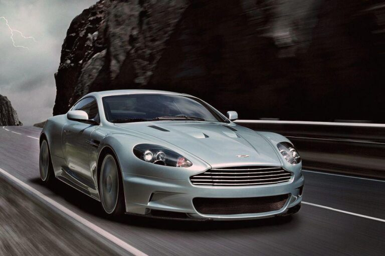 aston martin dbs 2