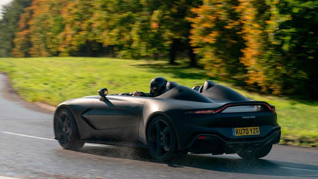 Aston Martin V12 Speedster