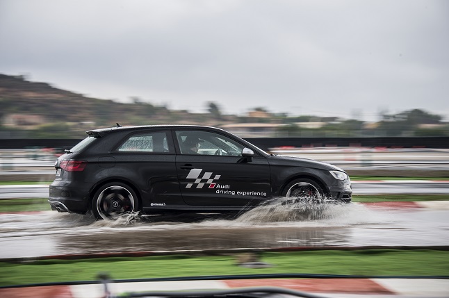 audi driving experience asfalto