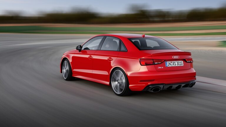 audi rs3 sedan