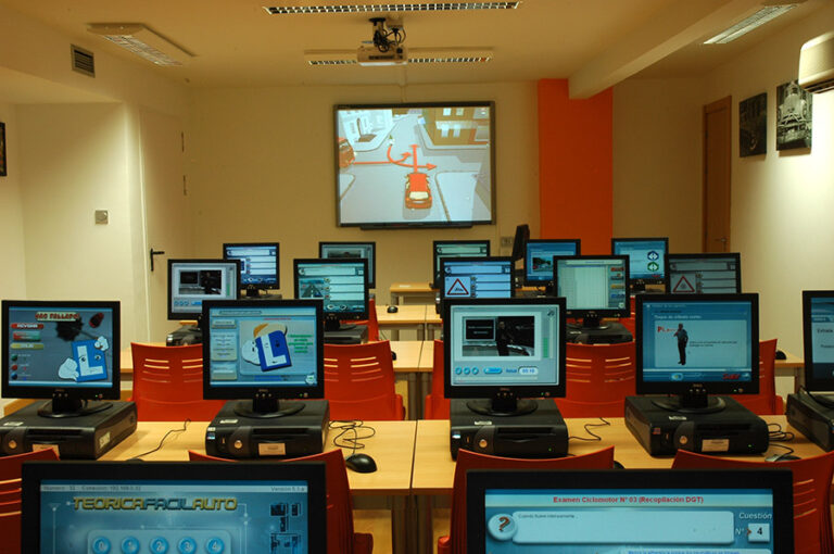 autoescuela salamanca aula