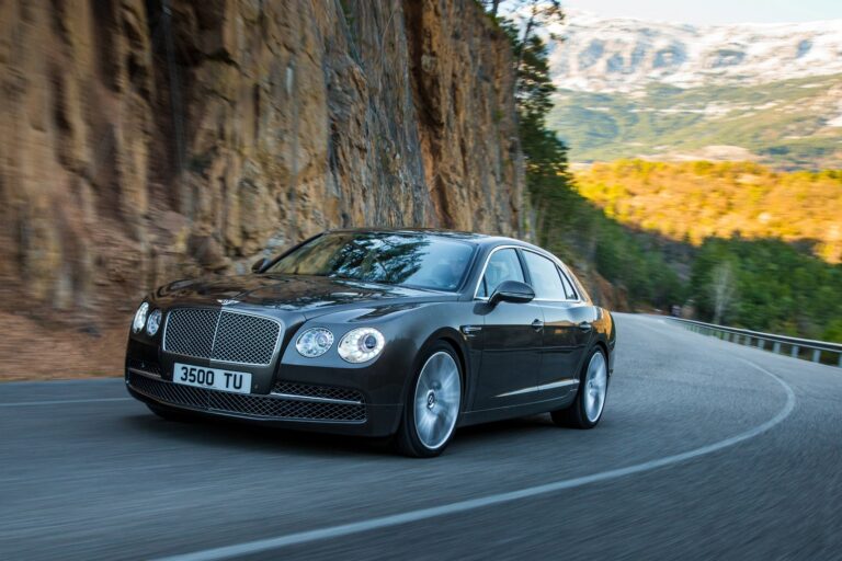 bentleyflyingspur 1