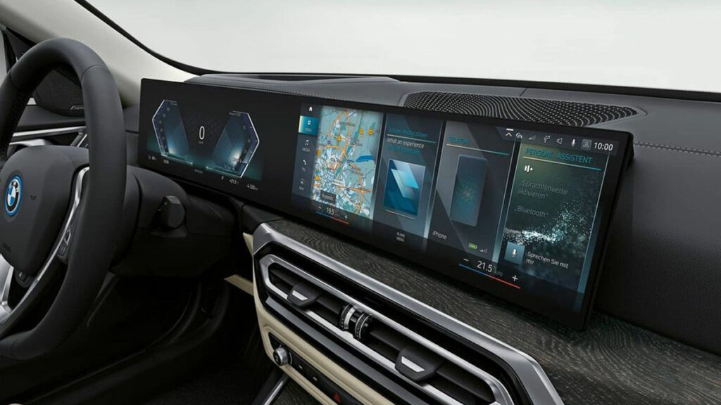 BMW I4 pantalla