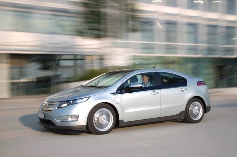 chevrolet volt lateral 1
