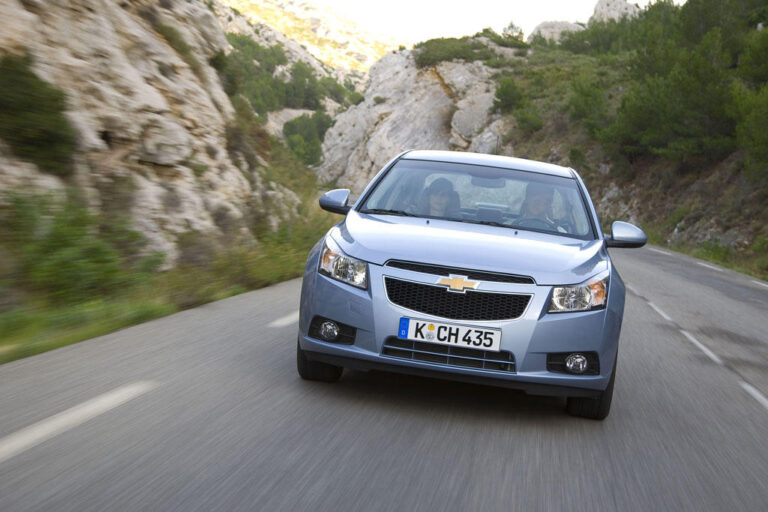 chevrolet cruze 06