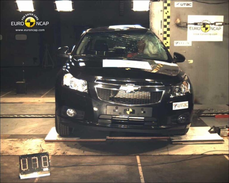 El Chevrolet Cruze consigue cinco estrellas EuroNcap