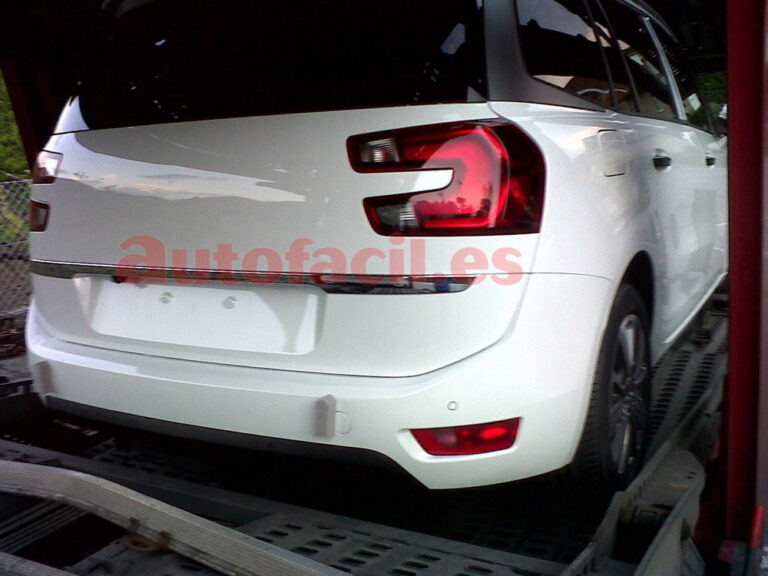 citroenc4picassoespia05