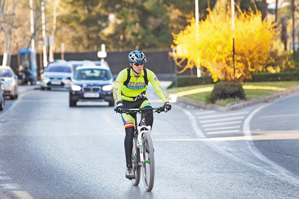 Si eres ciclista, qué puedes y qué no puedes hacer en ciudad 1 comocircularconbiciporciudad