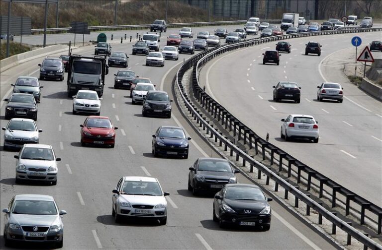 conducir solo o acompanadp