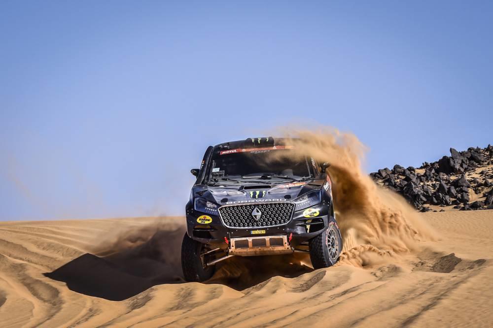 Qué vehículos comercializa Borgward, la marca del coche de Nani Roma en el Dakar