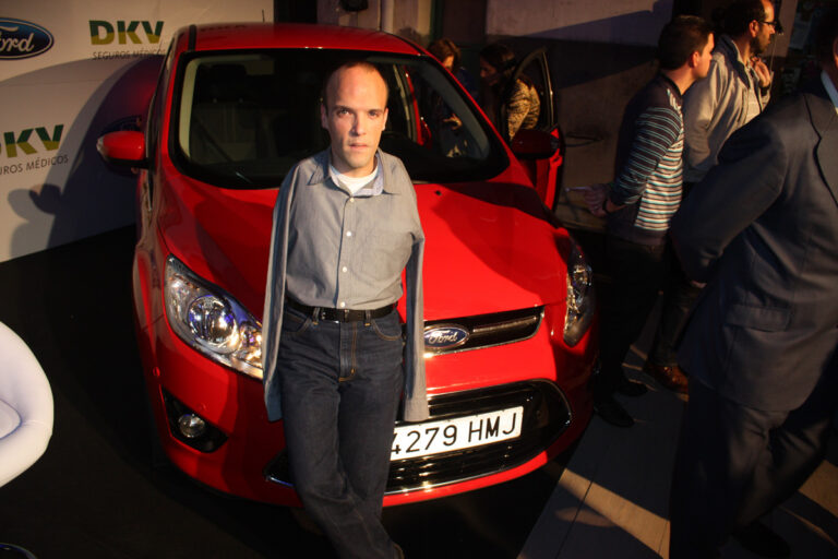 davidrivasfordcmaxadaptadofrontal 1