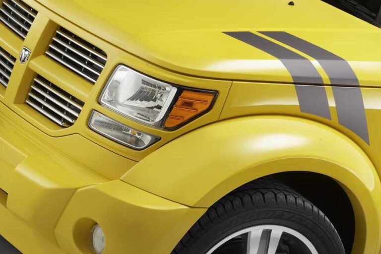 Dodge Nitro Detonator, todocamino americano