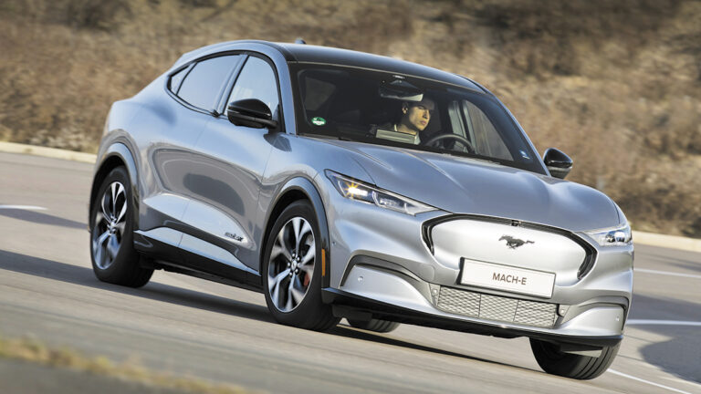 for mustang mach e plata