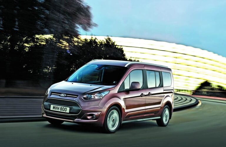 fordtourneo11