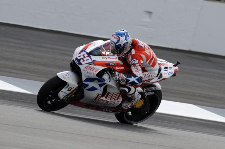 Ducati Marlboro confirma a Nicky Hayden para 2010