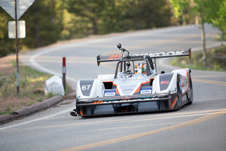 hankookatpikespeakinternationalhillclimb7