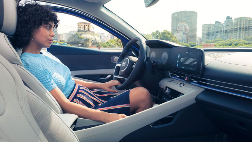 Hyundai Elantra interior