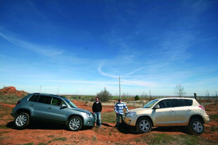 Toyota RAV-4 2.2 D-4D vs VW Tiguan 2.0 TDI