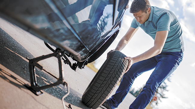 Qué debes revisar en tu coche antes de viajar verano 1 istock 6