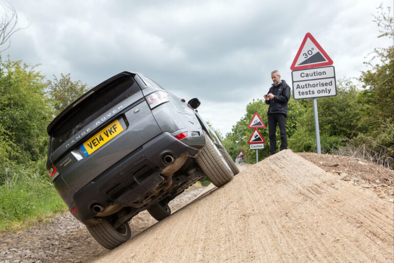 jlr romote control range rover sport5